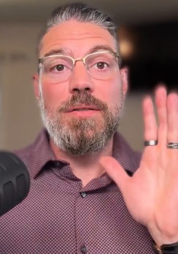 2025-senior-living-marketing-strategies